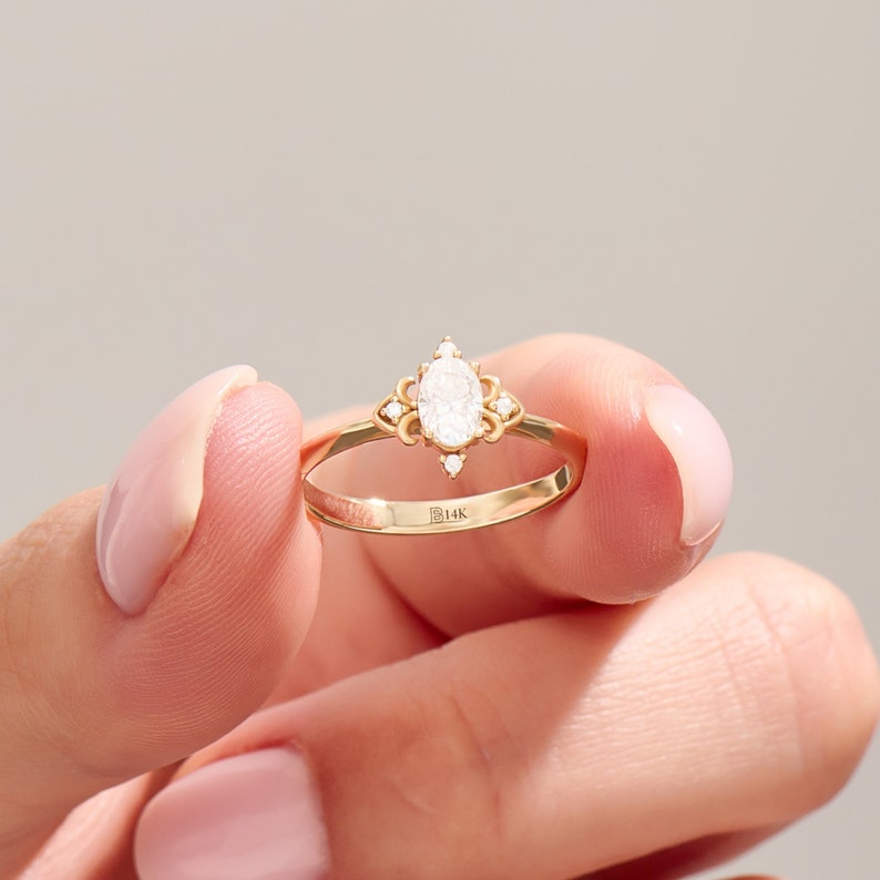 MADELYN MINIMALIST 14k Solid Gold Vintage Oval Art Deco Dainty Cz Solitaire Ring | Gift for Mom, Her