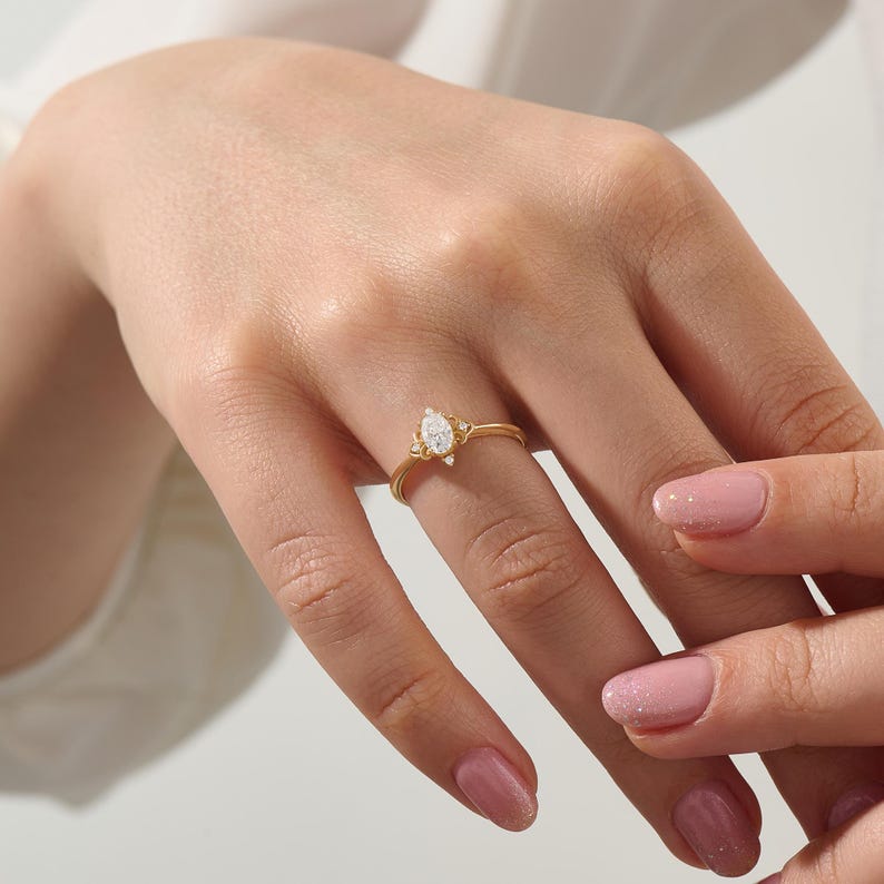 MADELYN MINIMALIST 14k Solid Gold Vintage Oval Art Deco Dainty Cz Solitaire Ring | Gift for Mom, Her