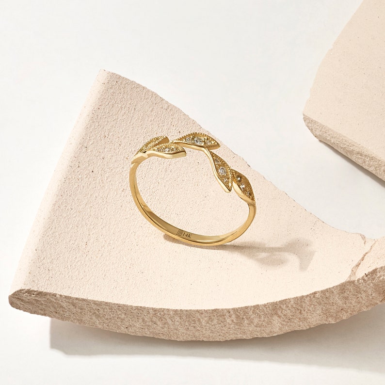 MADELYN MINIMALIST 14k Solid Gold Nature Inspired Leaf Style Wedding Ring for Women | Gift for Mom, Wife