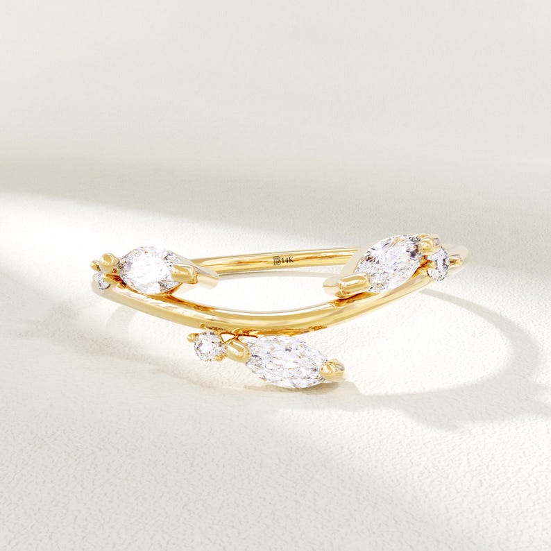 MADELYN MINIMALIST 14k Solid Gold Minimalist Floral Leaf Wedding Ring For Wife | Gift for Mom, Wife