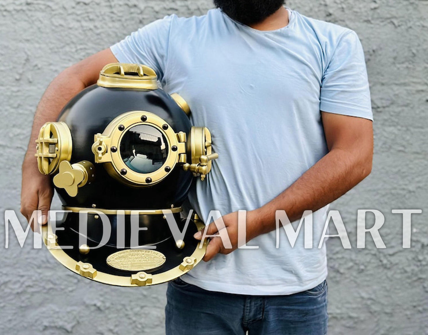 MEDIEVALMART Black Finish Diving Helmet With Wooden Base