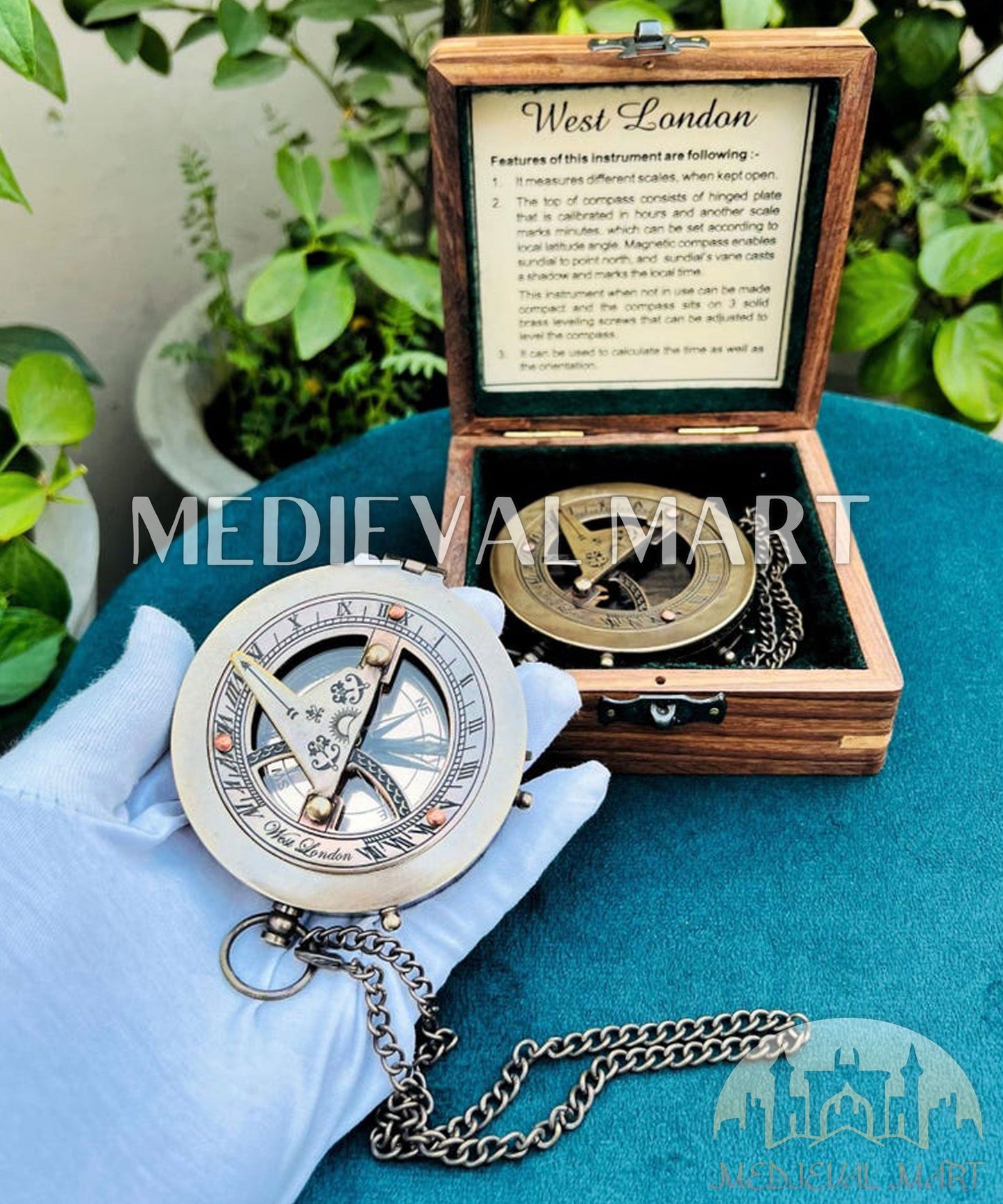 MEDIEVALMART Personalized Nautical Sun Clock Adventure Compass Gold Finish W/H Gen-1 Wooden Case | Gift For Mom