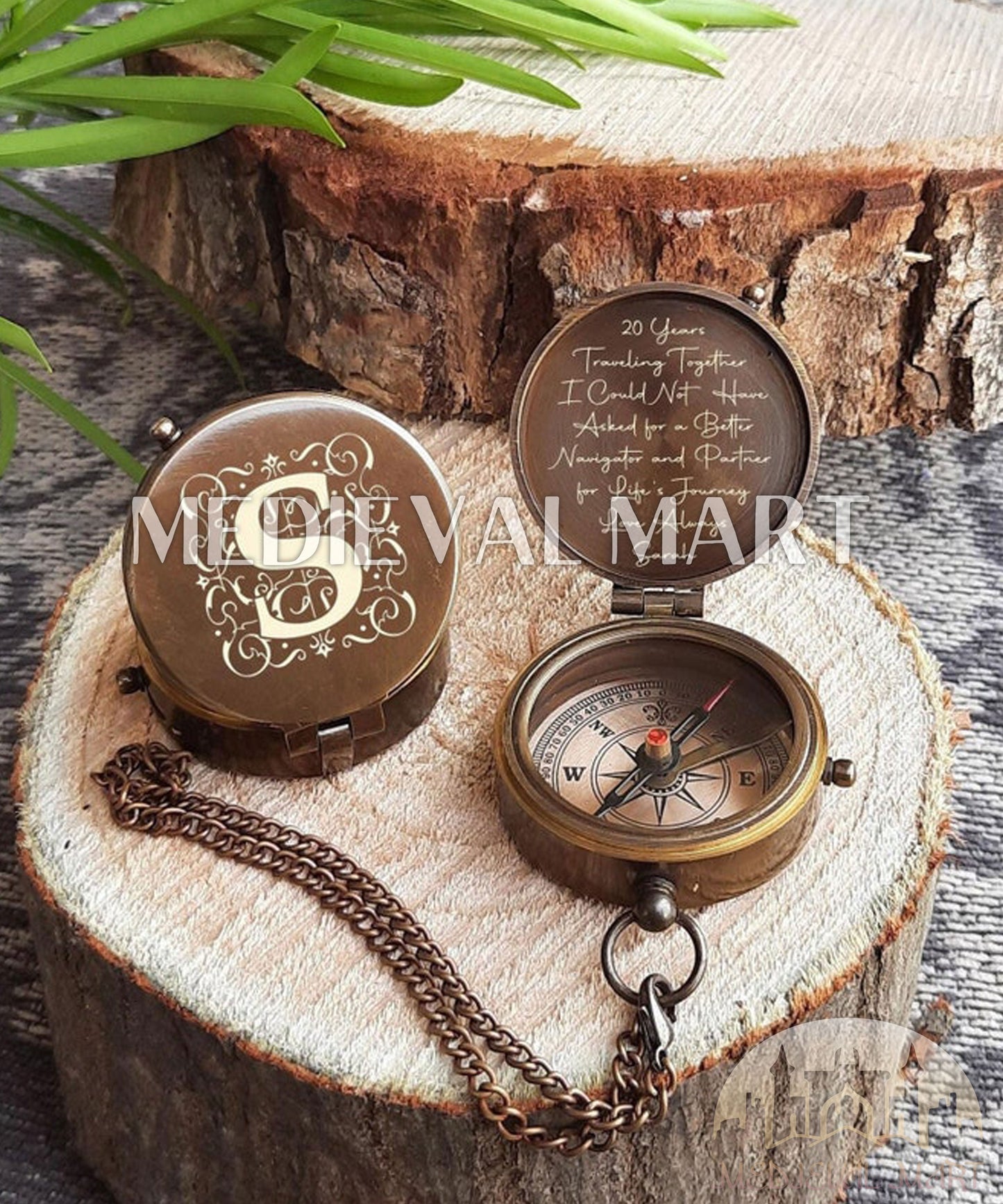 MEDIEVALMART Nautical Vintage Personalized Engrave Gift Compass Bronze Finish | Gift For Her, Mom, Sister