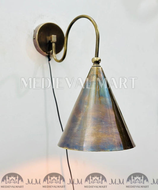 MEDIEVALMART Handcrafted Solid Brass Wall Sconce: Mid-Century Style Vanity Lighting