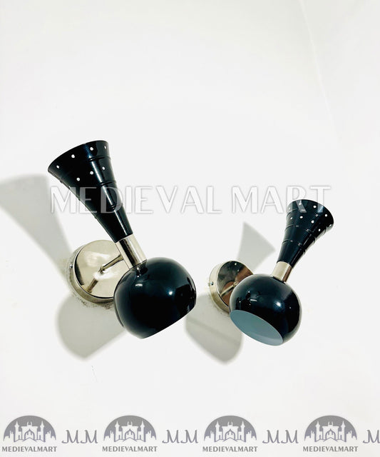 MEDIEVALMART Mid Century Modern Brass Diabolo Wall Sconce - Italian Style