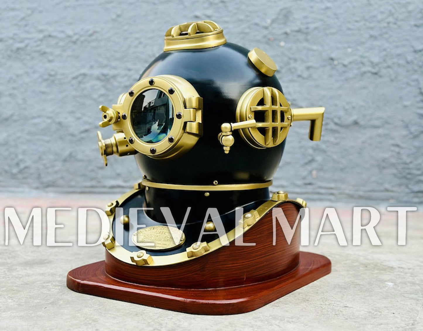 MEDIEVALMART Black Finish Diving Helmet With Wooden Base