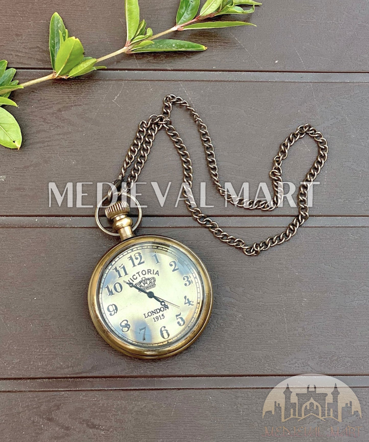 MEDIEVALMART Royal Navy LONDON 1915 Pirates Locket Chain Compass Antique Finish W/H Gen-2 Wooden Case | Gift For Mom