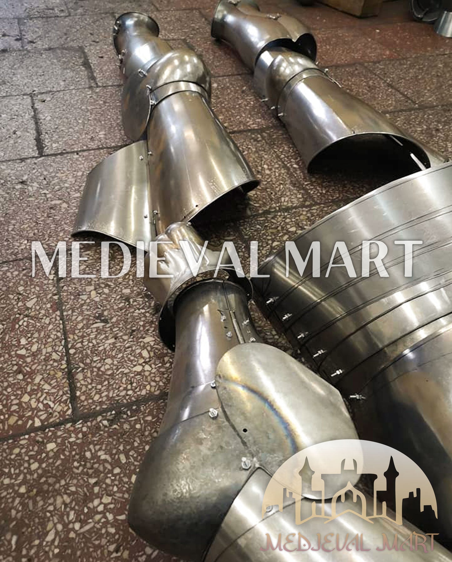MEDIEVALMART Medieval German Combat Sport Buhurt Battle Full Body Plate Armor Suit with Viking Axe Or Sword