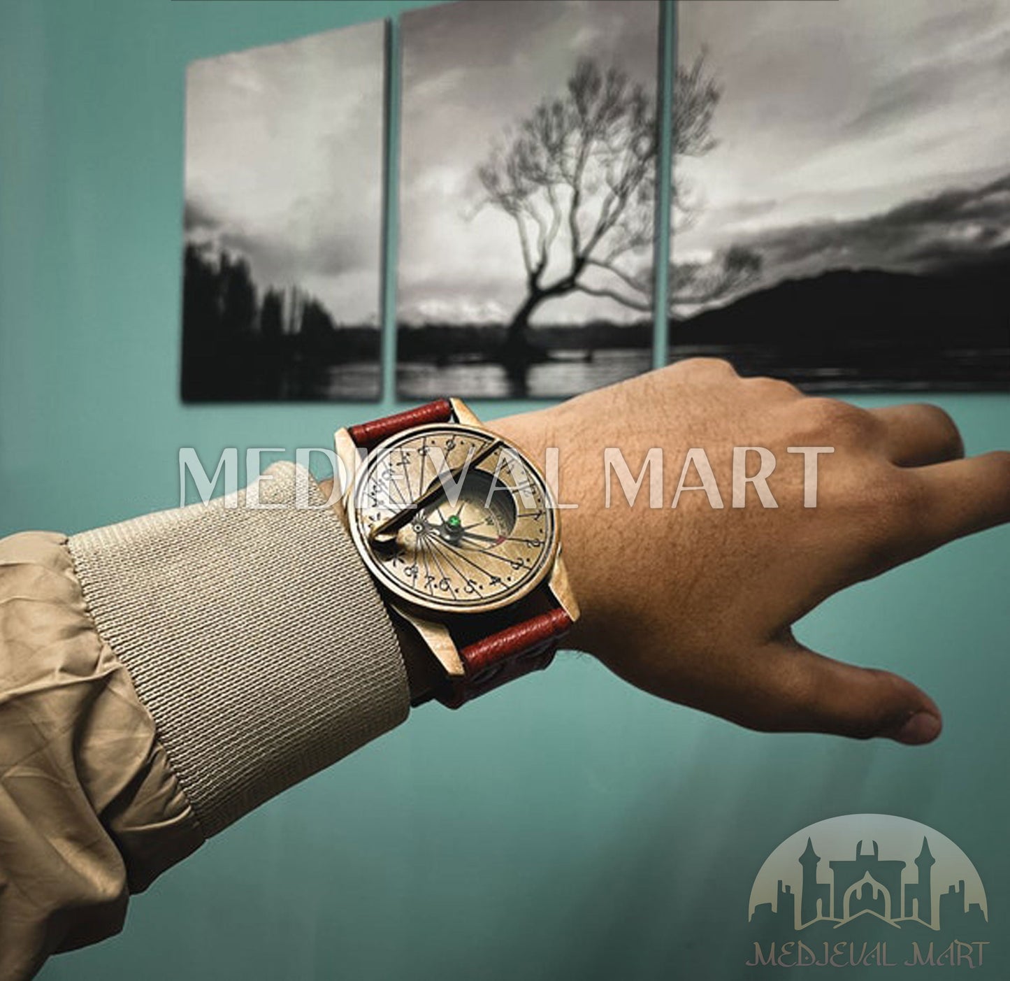MEDIEVALMART Victorian Steampunk Brass Wrist Compass & Sundial Watch Gold Finish W/H Leather Strap | Gift For Him