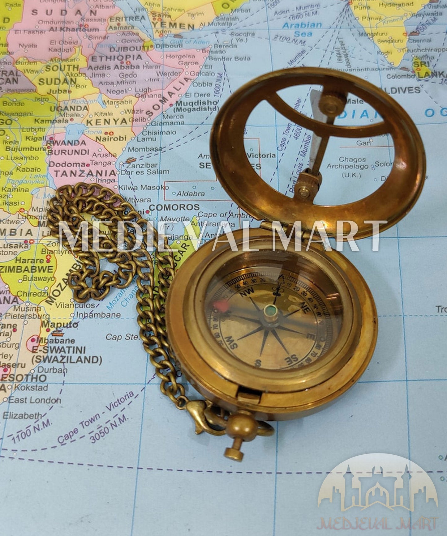 MEDIEVALMART Custom Engrave Sundial Pocket Compass Gold Finish W/H Leather Case | Gift For Mom, Dad