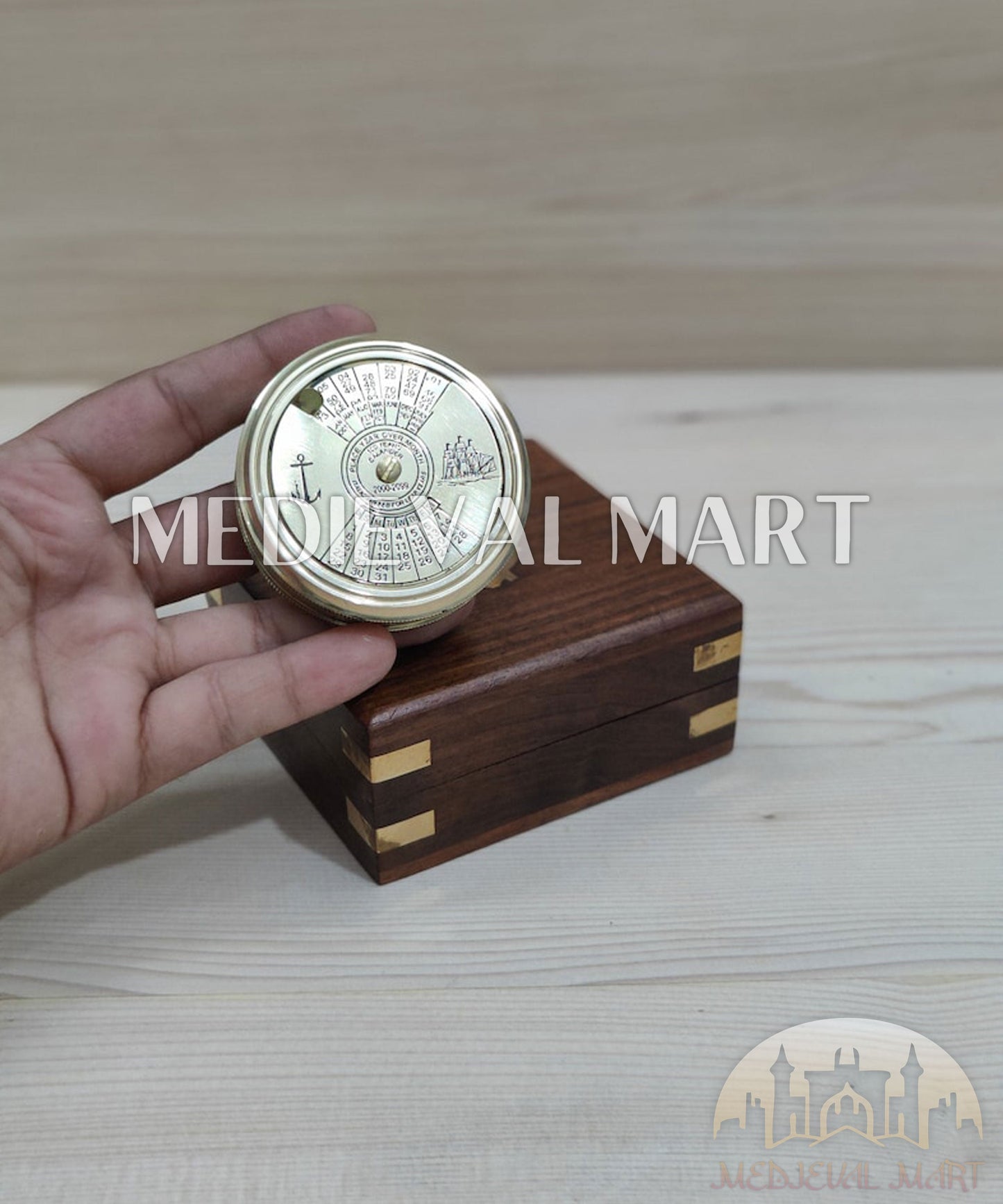 MEDIEVALMART Adventure 100 Years Colander Engrave Pure Brass Finish Compass W/H Gen-1 Wooden Case| Gift For Him