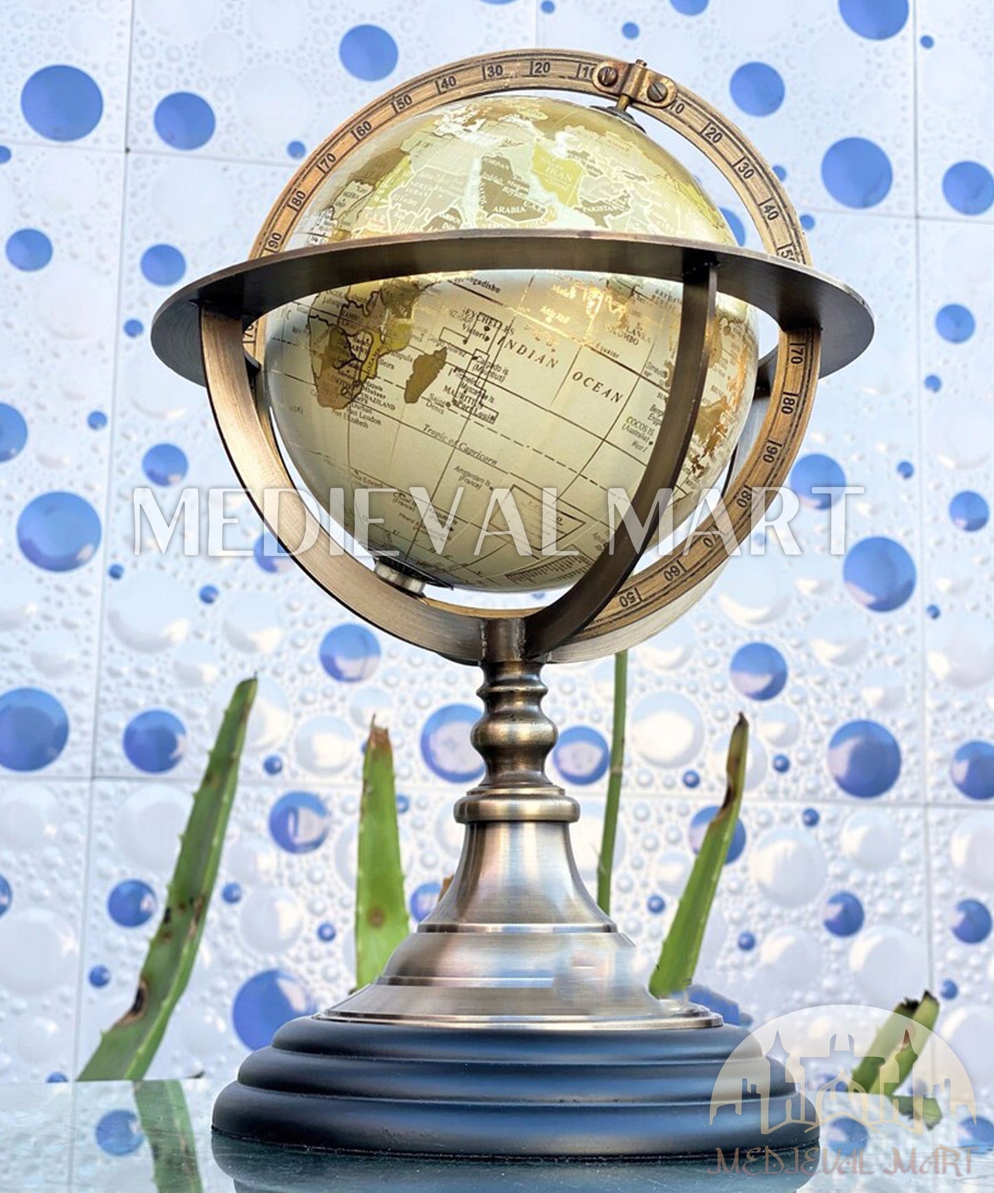 MEDIEVALMART Globe terrestre de table vintage en laiton fait main : Décoration de maison et de bureau de style antique, cadeau pour papa