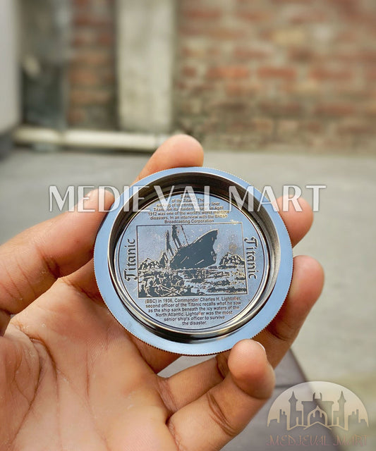 MEDIEVALMART Personal Engrave Titanic Pirates Compass Antique Finish W/H GEN-1 Wooden Case | Gift for Dad