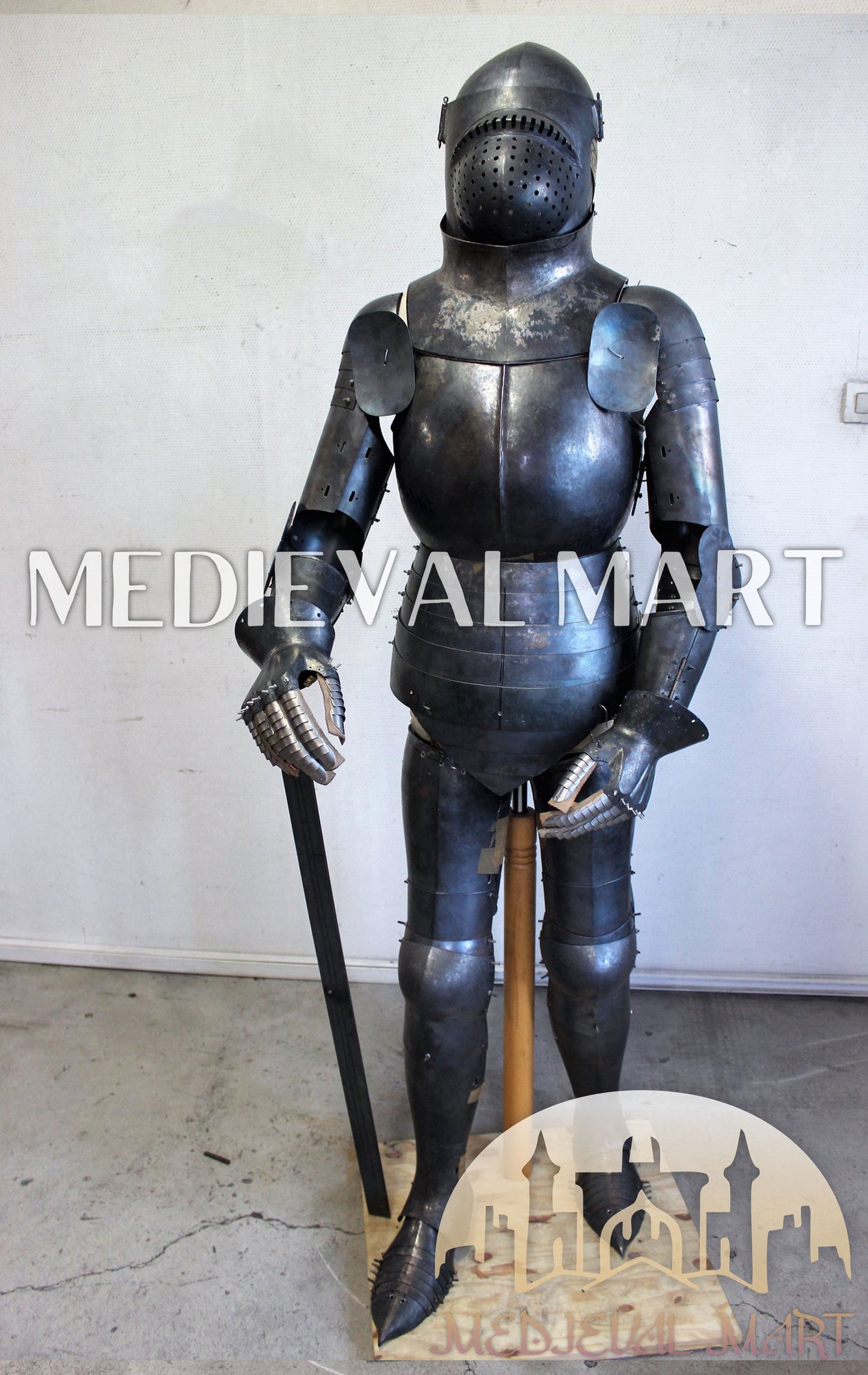 MEDIEVALMART German Medieval Full Body Black Armor Costume W/H “Eisenkopf” Bacinet Helmet