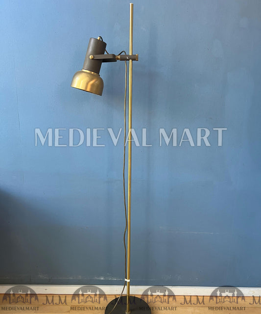 MEDIEVALMART Vintage Brass Floor Lamp with Adjustable Spot