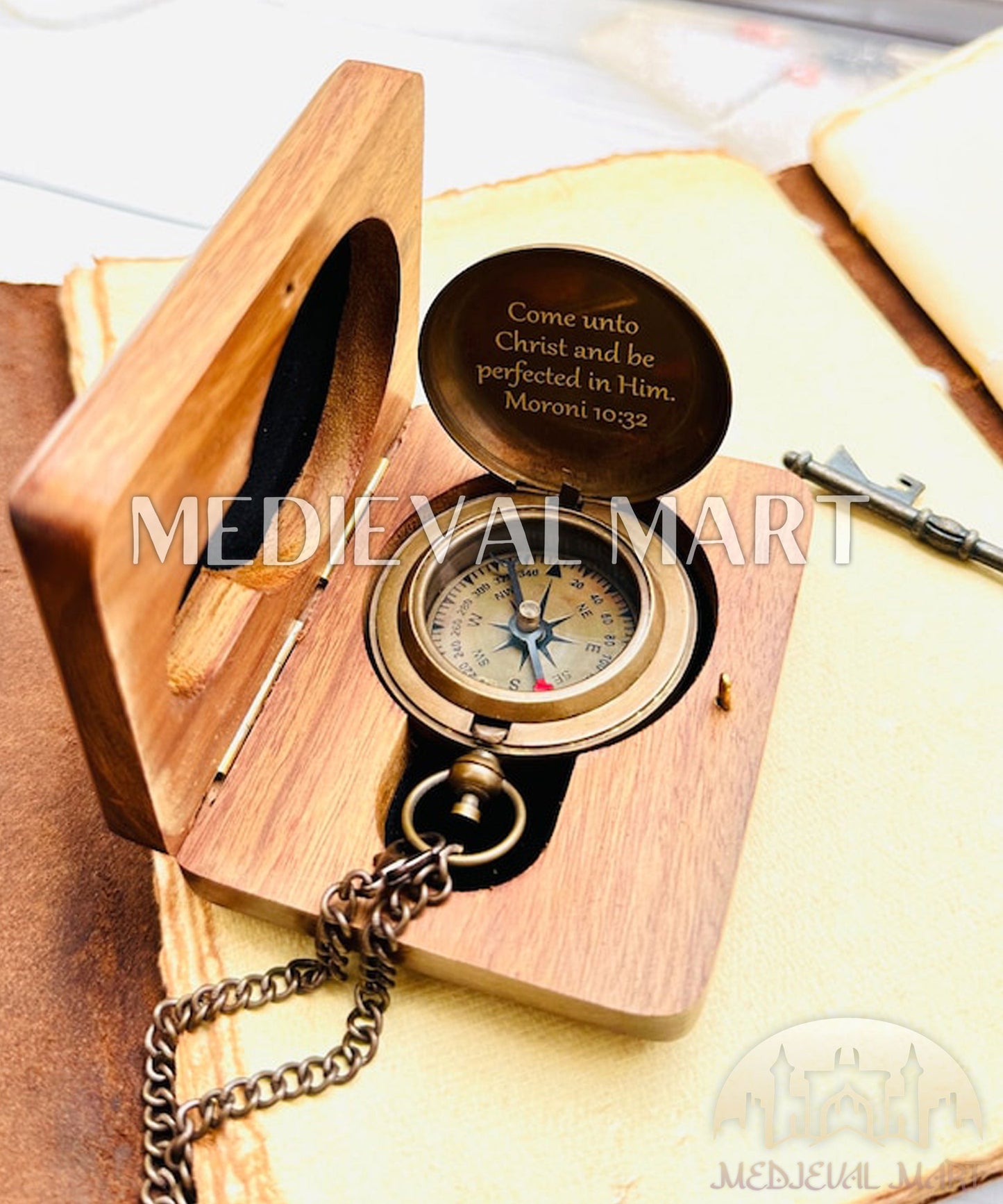 MEDIEVALMART Engrave “Sanctum” Compass W/H “Oaken Vault” Case | Gift for Husband, Father, Graduation”