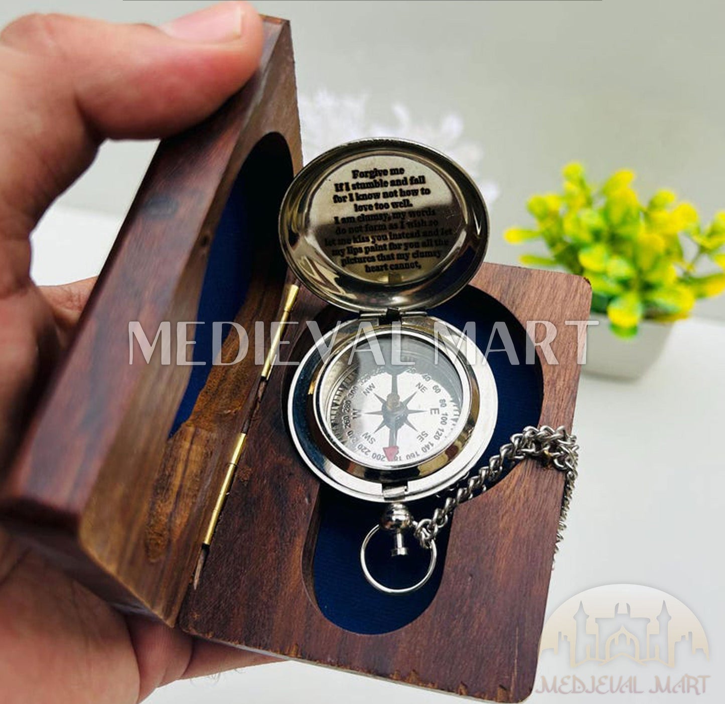 MEDIEVALMART Engraved Minimalist Marine Pocket Cute Compass Chrome Finish W/H Gen-2 Wooden Case | Gift For Her