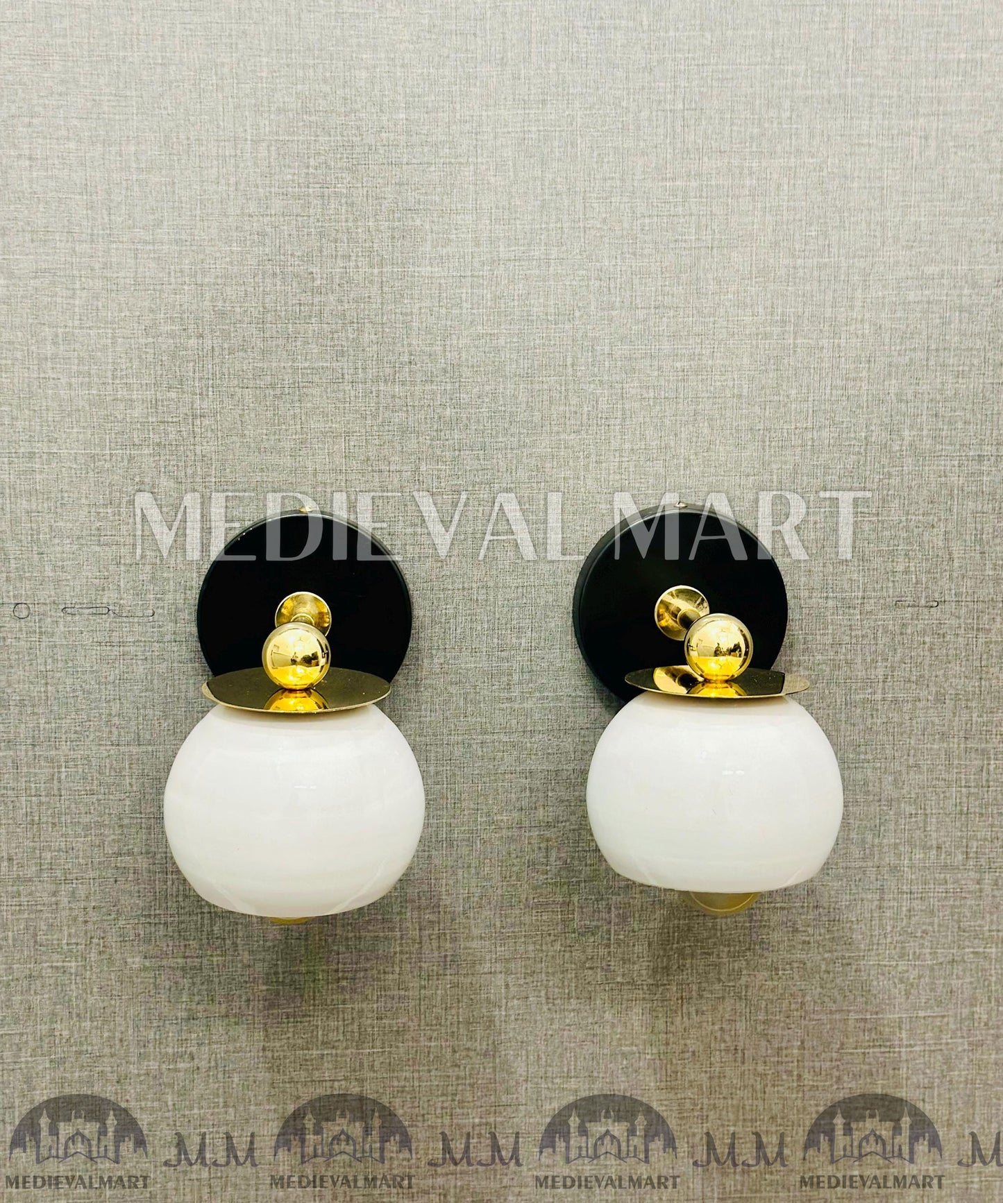 MEDIEVALMART Handmade Mid Century Modern Brass Wall Sconce: Customizable Lighting