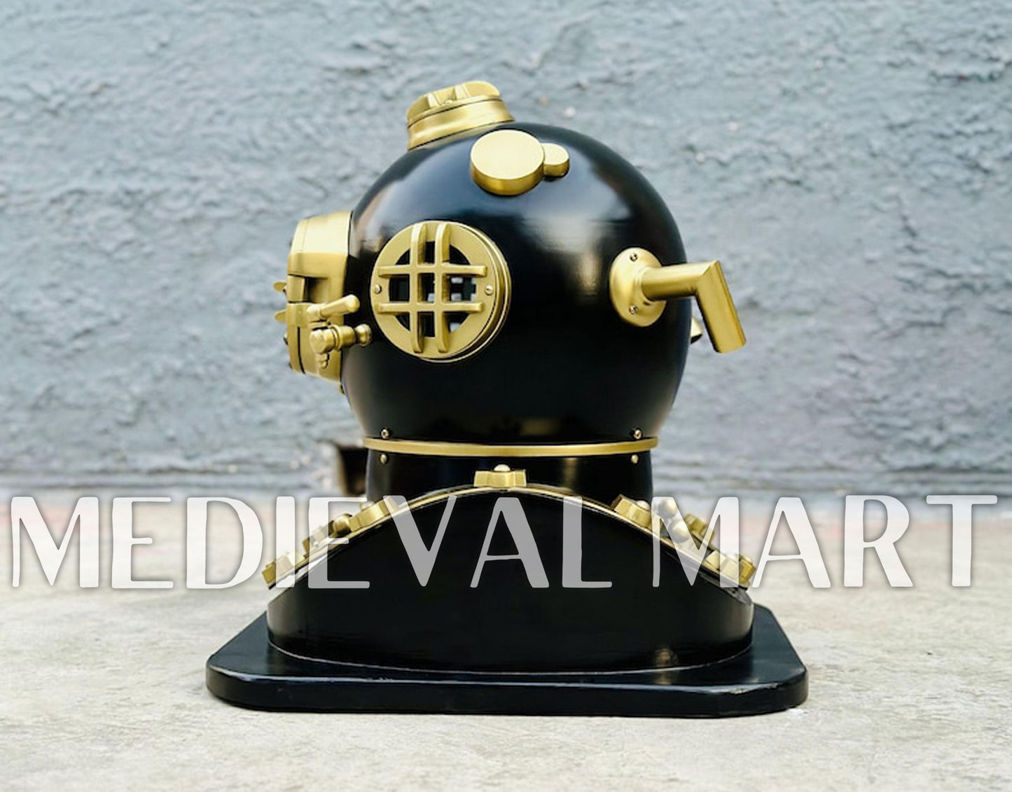 MEDIEVALMART Black Finish Diving Helmet With Wooden Base