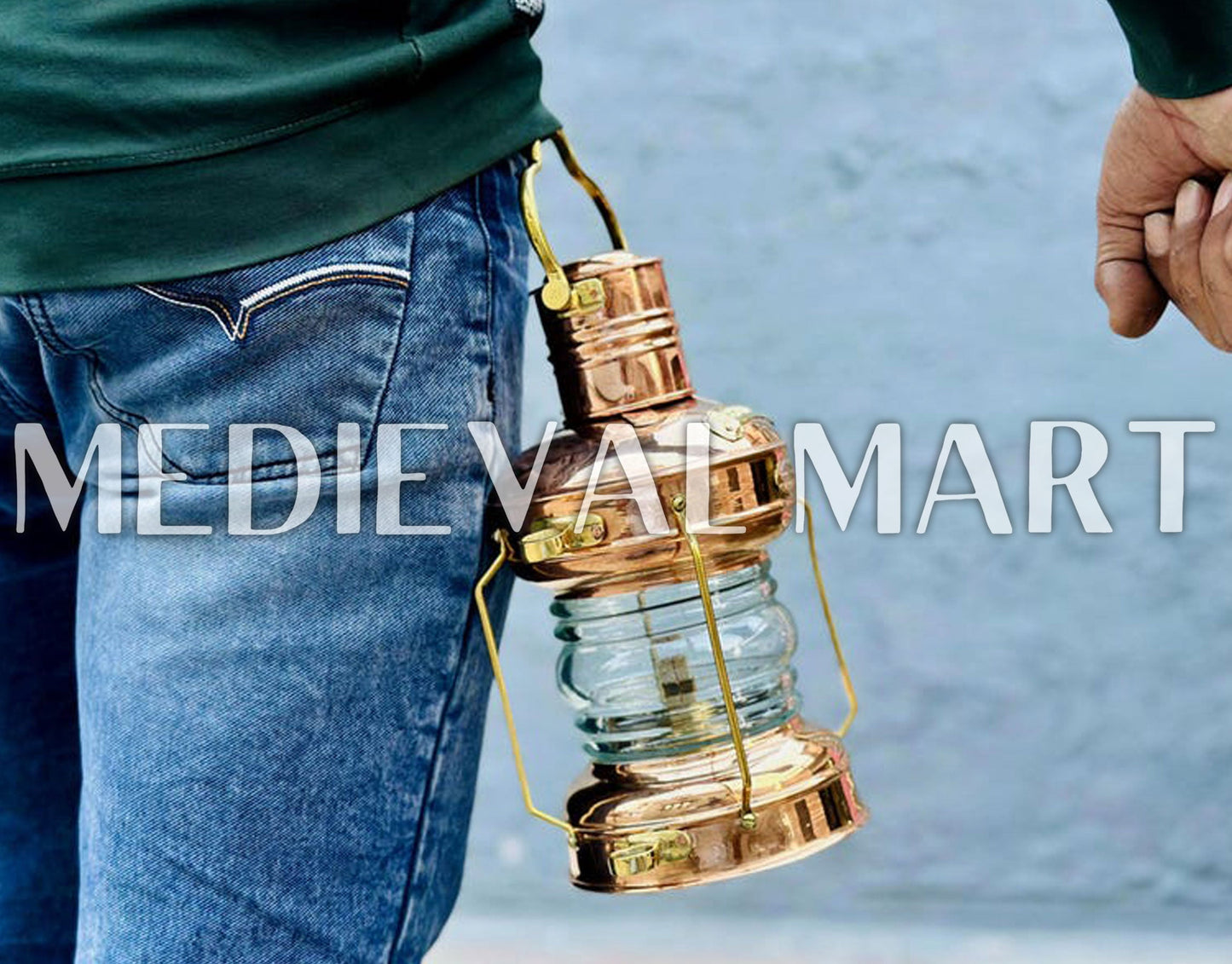 MEDIEVALMART Nautical Vintage Shiny Brass Clear Glass Ship Oil Lamp - Personal Engraving Marine Lantern