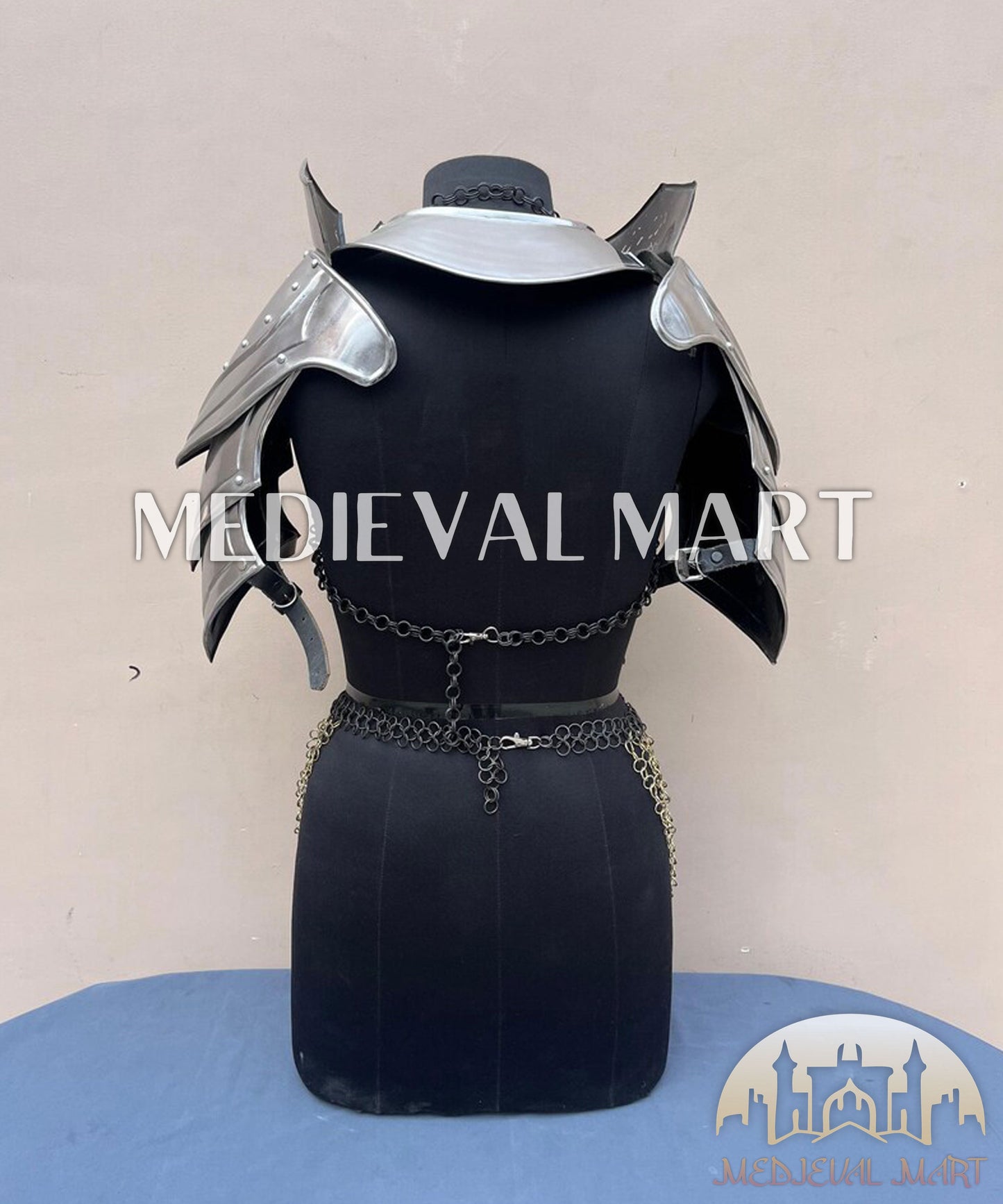 MEDIEVALMART (Isolara Dragonplate) Women’s Armor W/H Black (Dragonfang) Jesus Chainmail