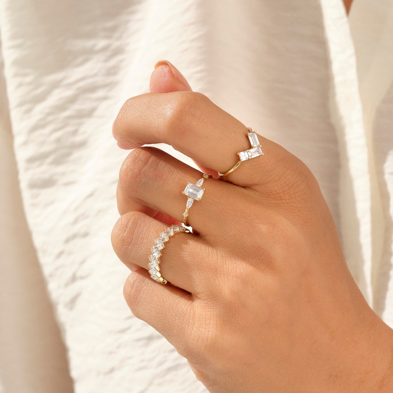 MADELYN MINIMALIST 14k Solid Gold Minimalist Baguette Engagement CZ Ring | Gift for Her Birthday