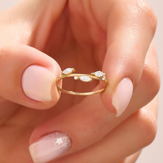 MADELYN MINIMALIST 14k Solid Gold Minimalist Floral Leaf Wedding Ring For Wife | Gift for Mom, Wife