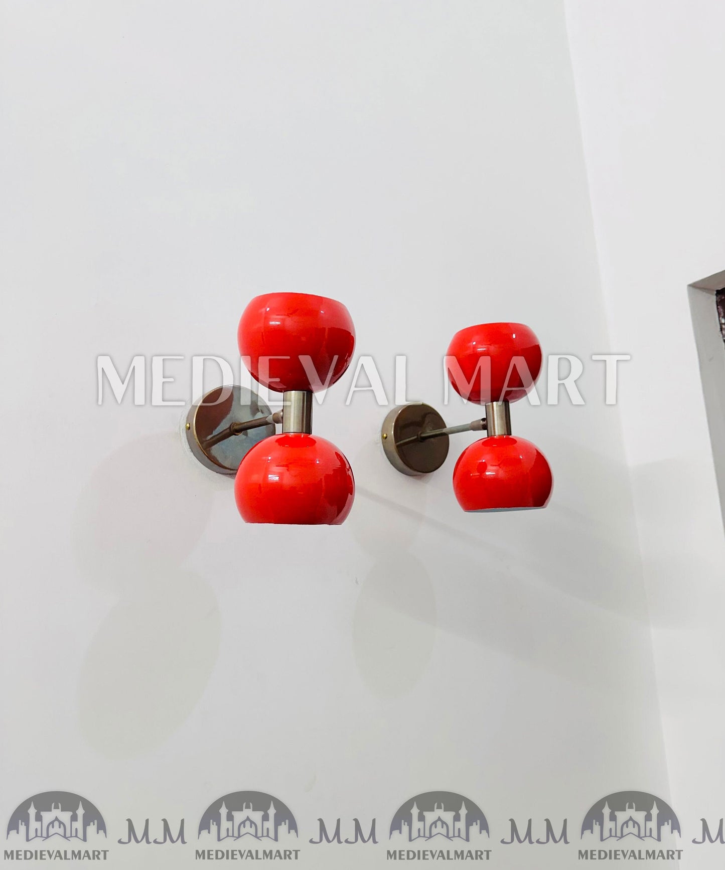 MEDIEVALMART Pair of Red Diabolo Wall Sconces: Mid-Century Italian Brass Fixture