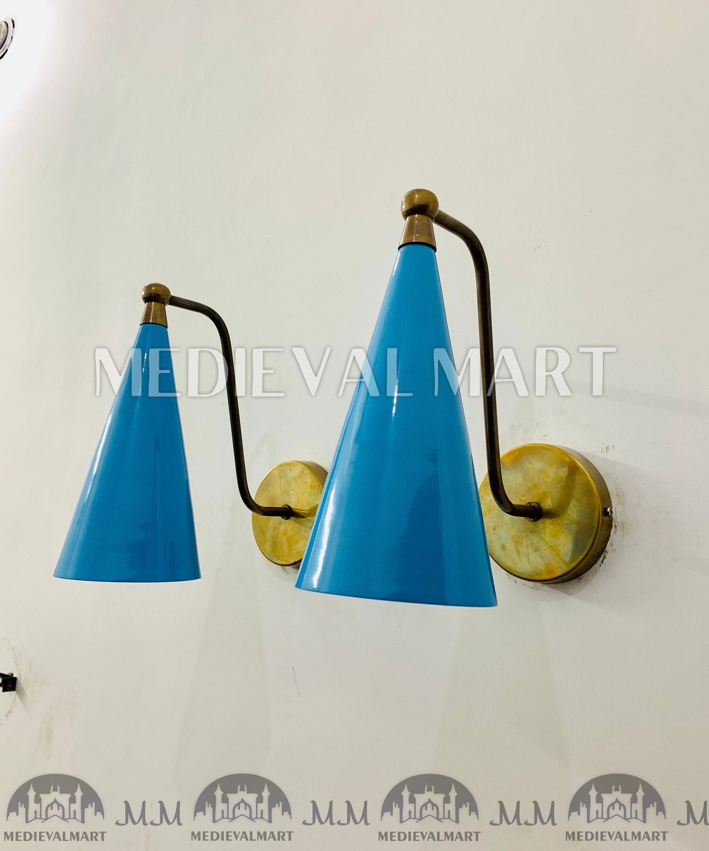 MEDIEVALMART Mid Century Italian Diabolo Cone Shape Style Wall Sconce Light