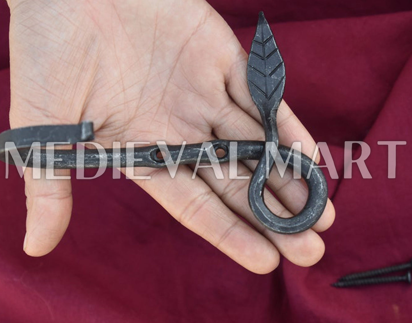MEDIEVALMART Hand Forged Medieval Decorative Iron Leaf Design Iron Hook