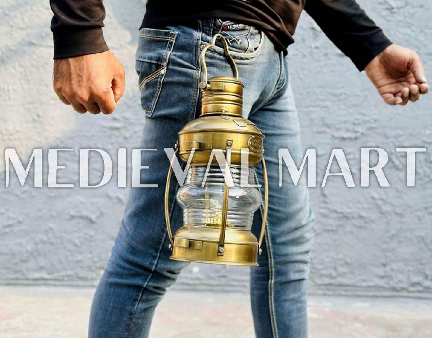 MEDIEVALMART Nautical Vintage Antique Brass Clear Glass Ship Oil Lamp - Personal Engraving Marine Lantern