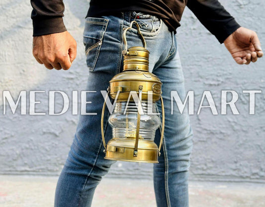 MEDIEVALMART Nautical Vintage Antique Brass Clear Glass Ship Oil Lamp - Personal Engraving Marine Lantern