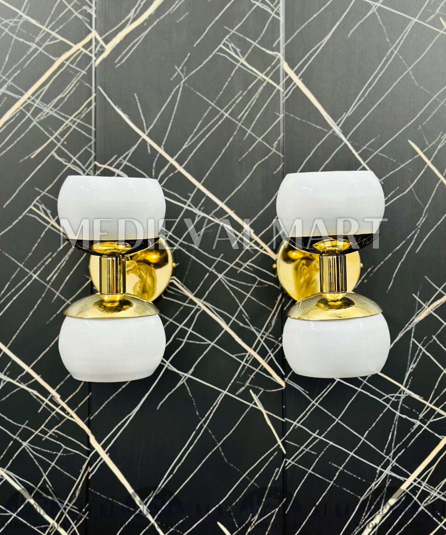 MEDIEVALMART Handcrafted Custom Brass Royal Wall Sconce: Mid-Century Modern Lighting