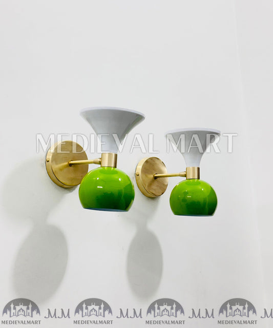 MEDIEVALMART Mid-Century Modern Brass Diabolo Wall Sconce - Green & White - Pair