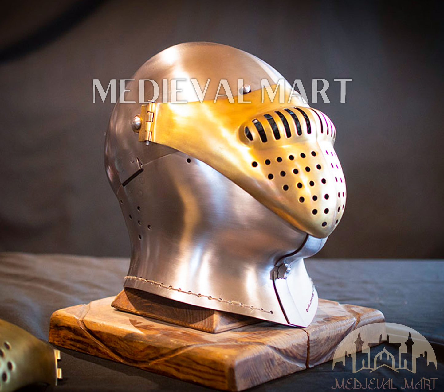 MEDIEVALMART British Ancient Battle Ready Warrior Bicoque Kasten-brust Helmet with Brass Face Mask