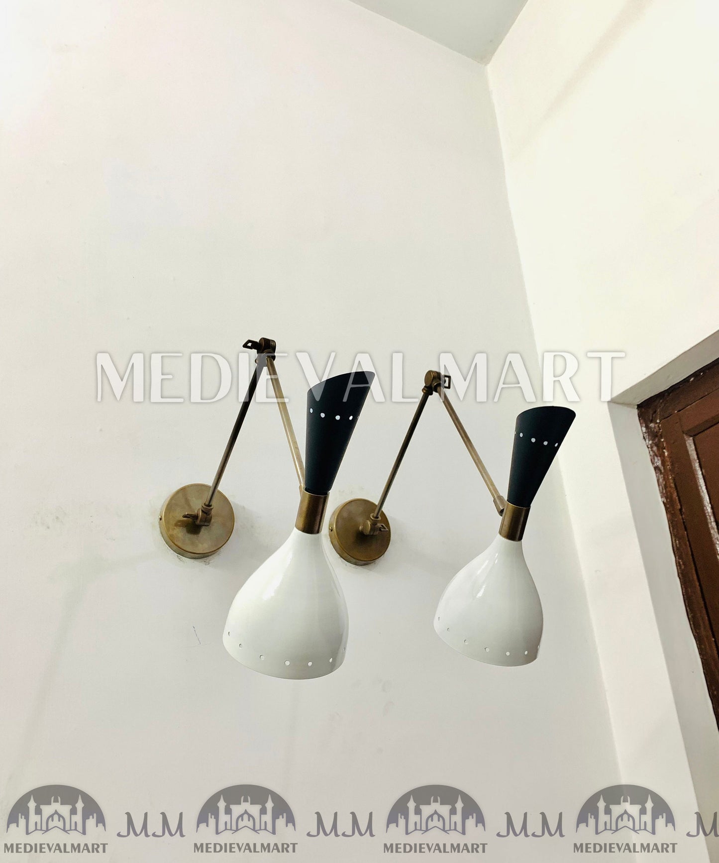 MEDIEVALMART Handmade Mid Century Brass Wall Sconce Pair: Italian Stilnovo Lighting