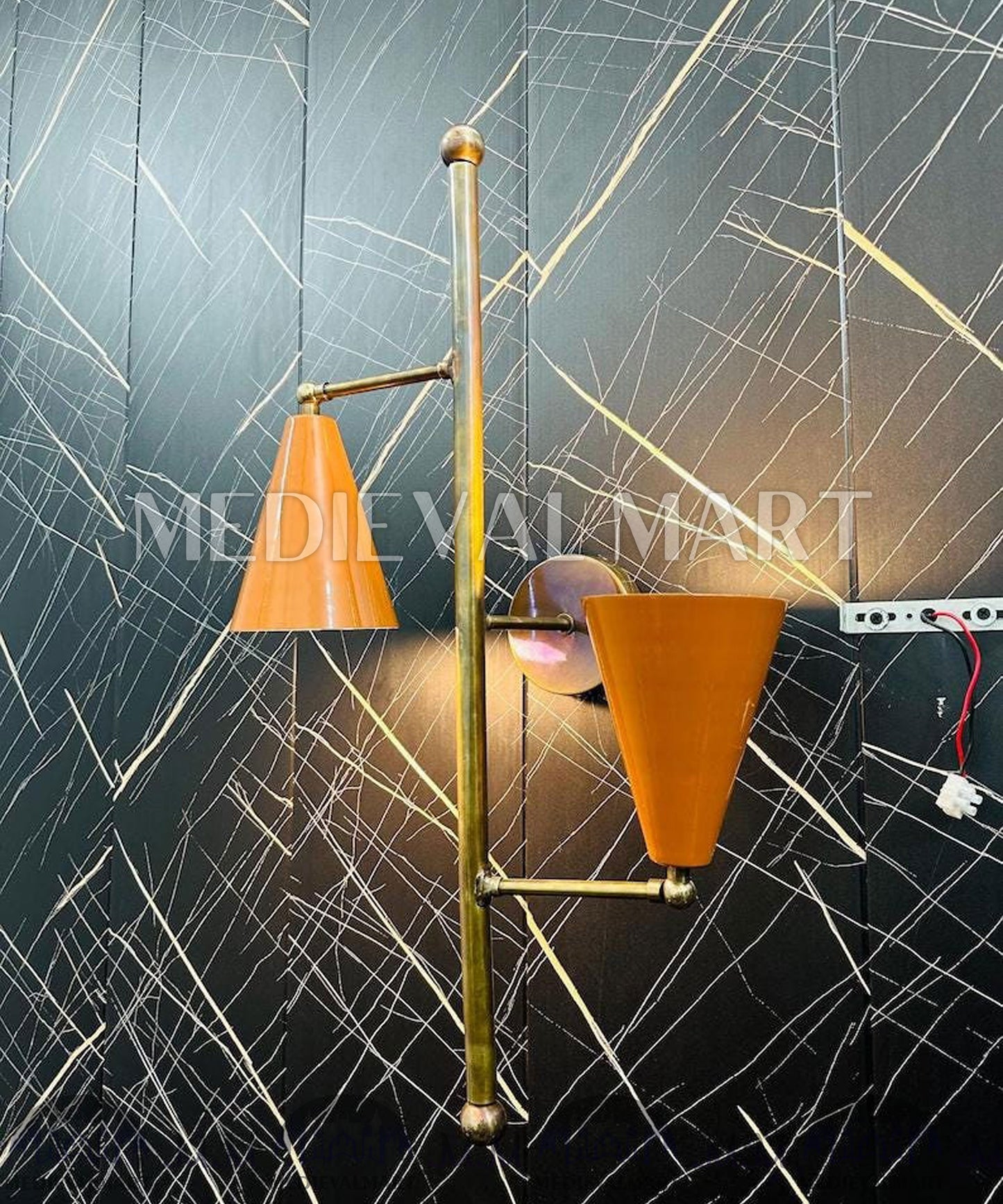 MEDIEVALMART Handcrafted Brass 2-Light Wall Sconce: Modern Wall Decor