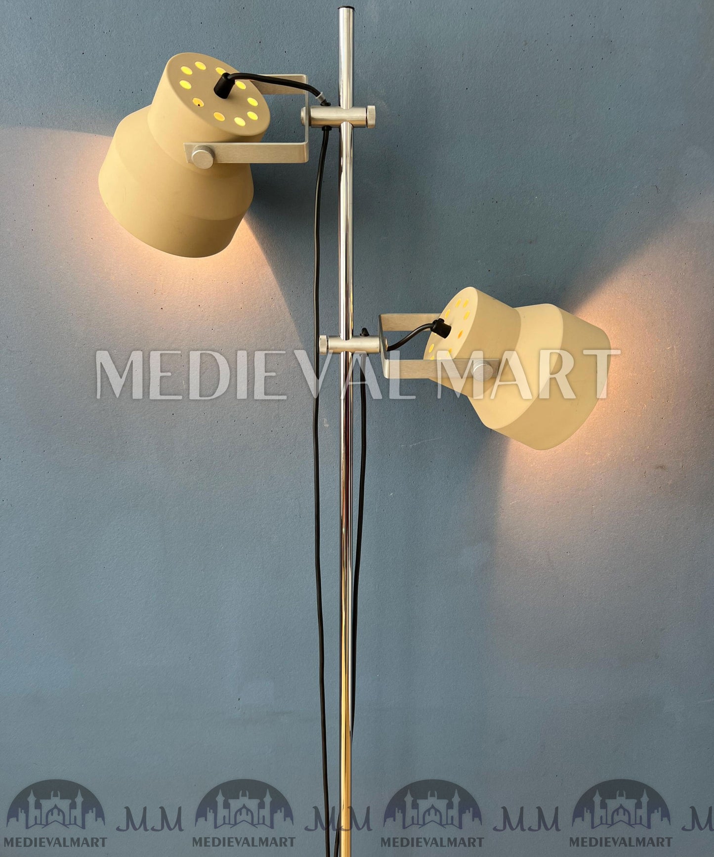 MEDIEVALMART Mid Century Italian Beige Dijkstra Space Age Floor Lamp