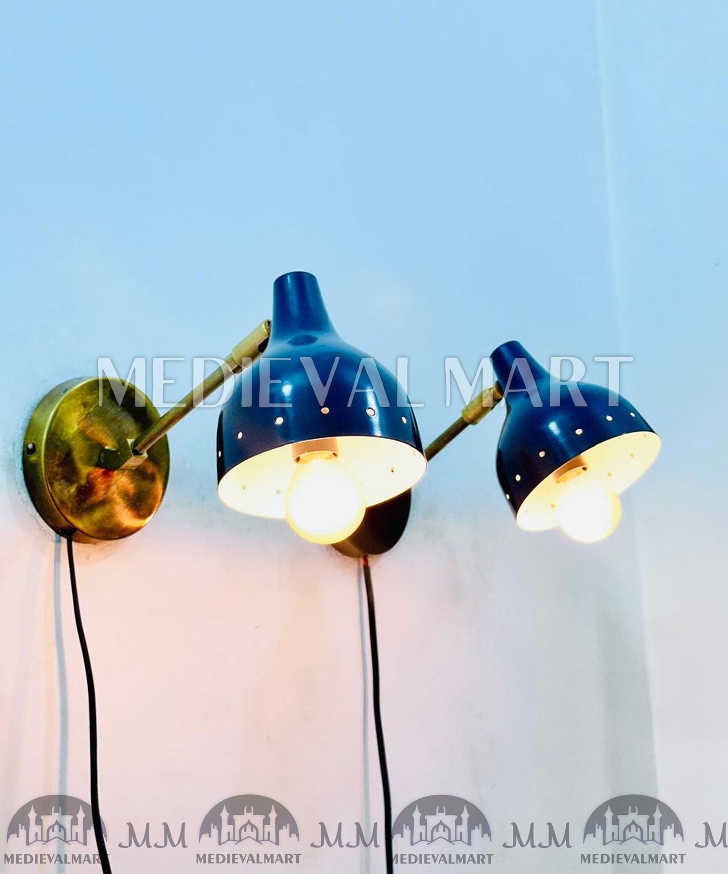 MEDIEVALMART Mid Century Brass Diabolo Wall Sconce: Navy Blue Adjustable Light (Set of Two)