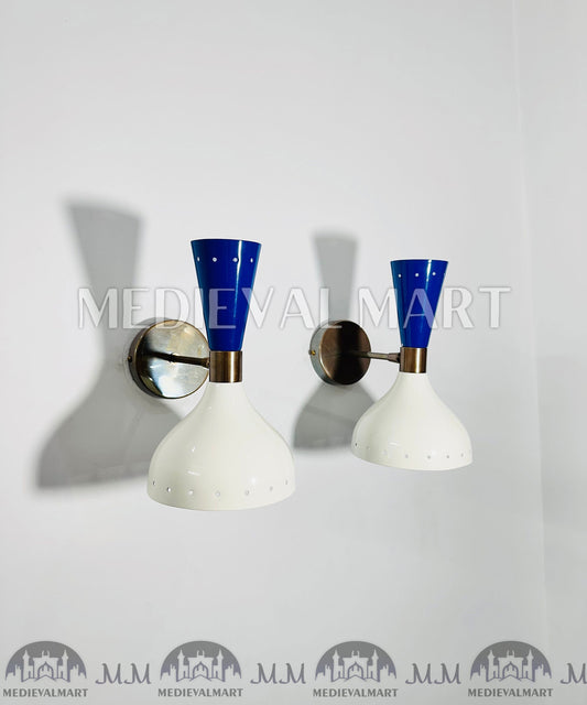 MEDIEVALMART Mid-Century Modern Brass Wall Sconce - Italian Diabolo Style - Set of 2