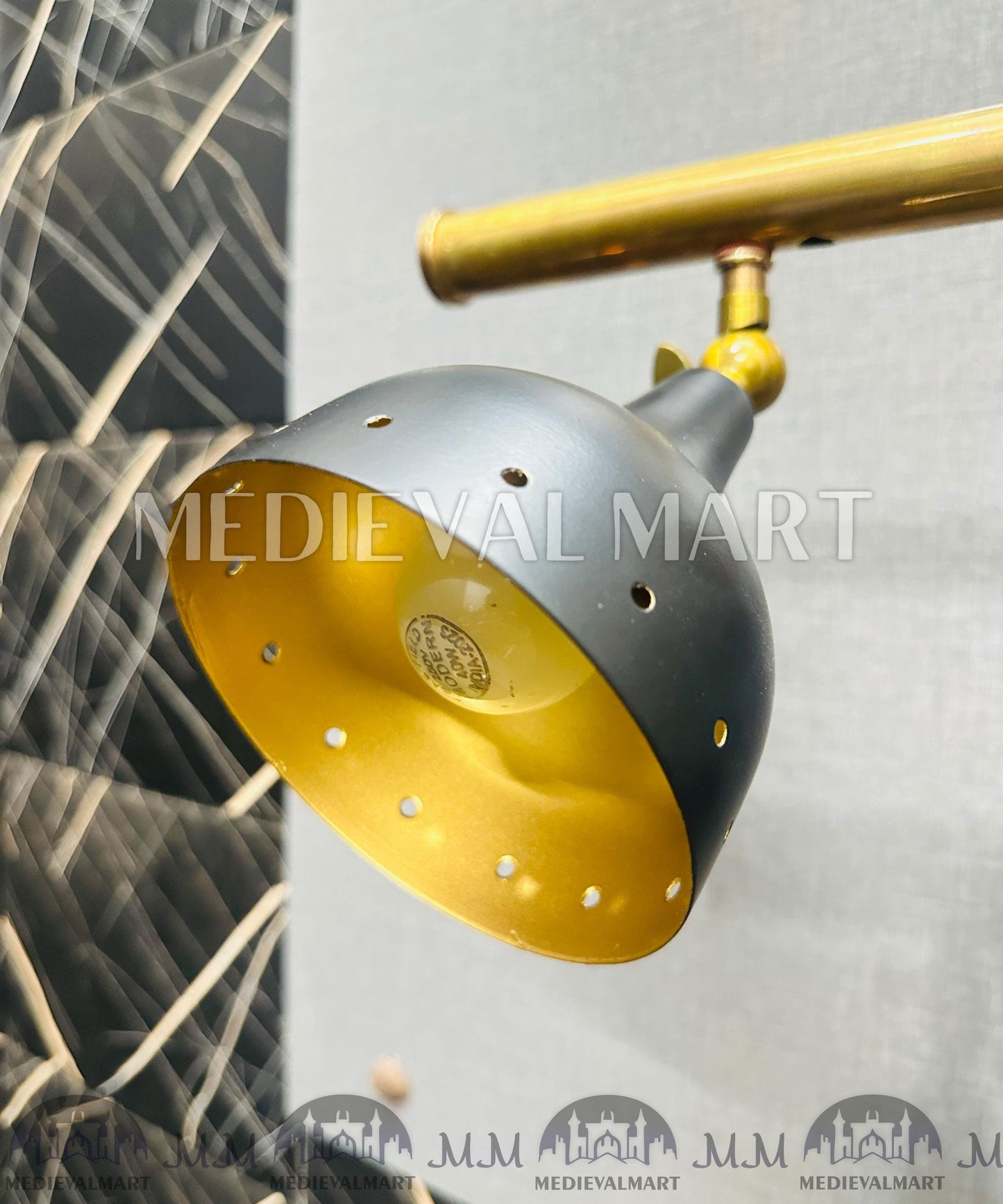 MEDIEVALMART 1950s Modern Custom Brass 4-Light Wall Sconce: Mid-Century Modern Vanity Light