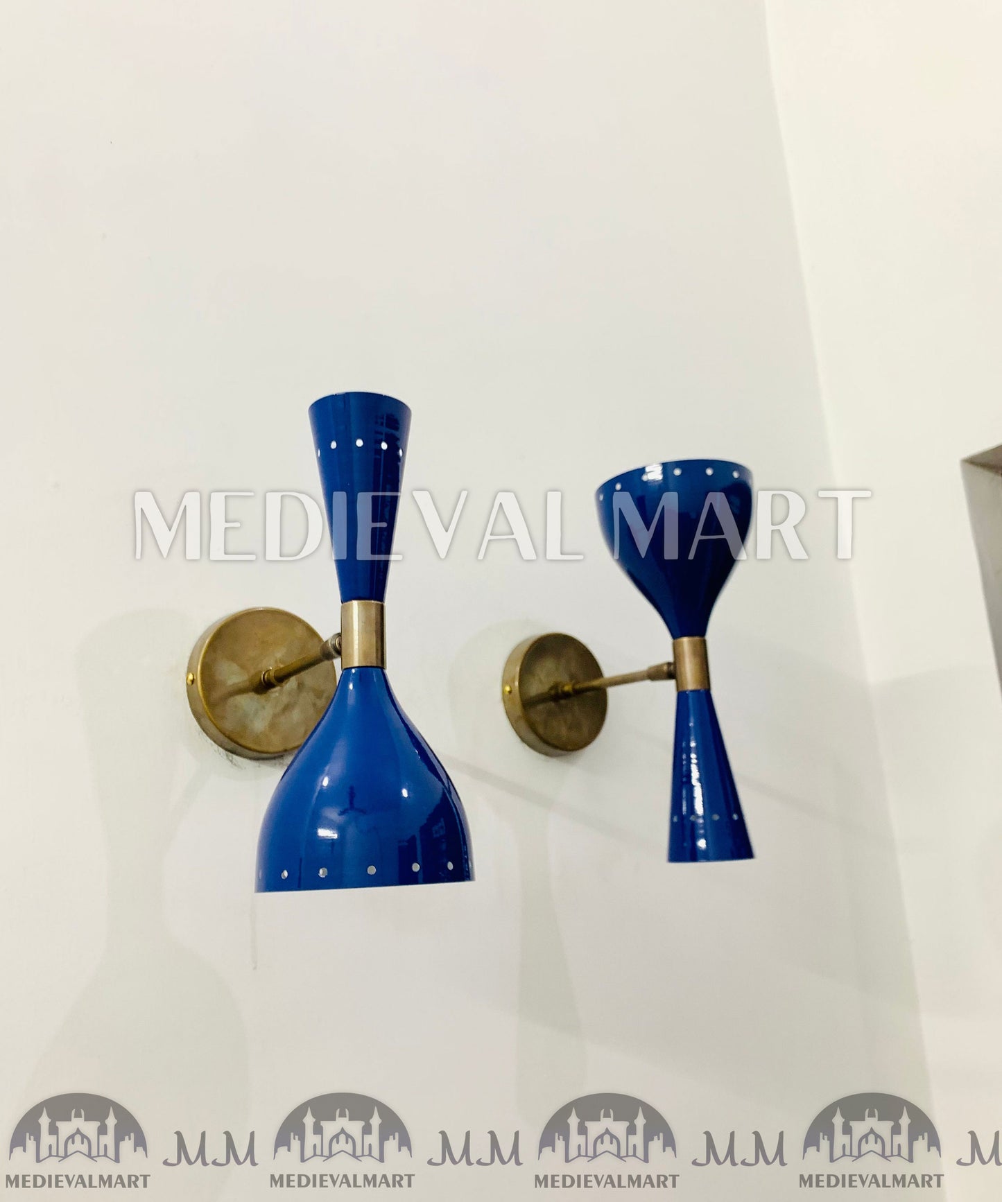 MEDIEVALMART Italian Brass Wall Sconce: Mid Century Modern Shiny Blue Light Fixture