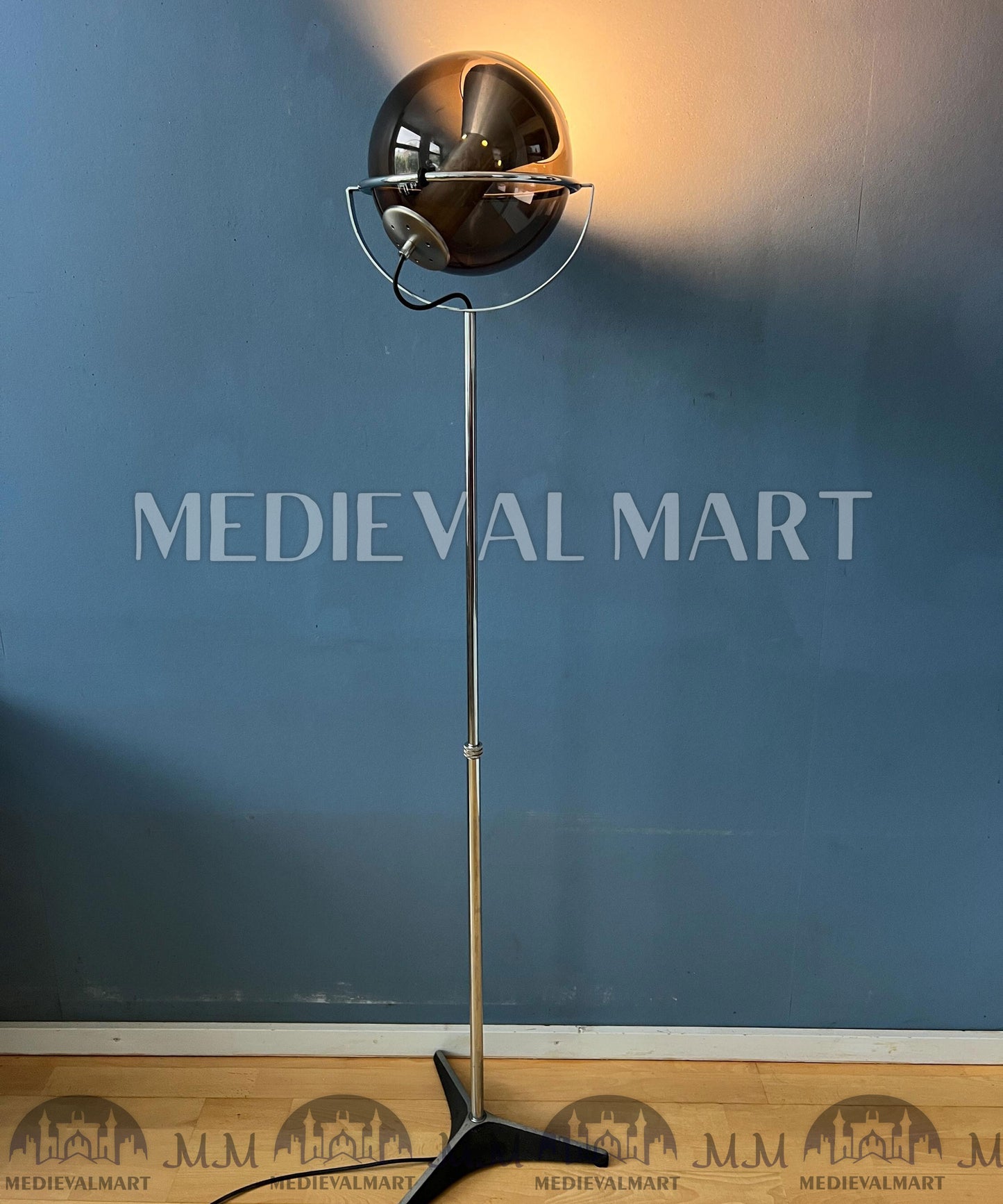 MEDIEVALMART Vintage Raak Space Age Globe Eyeball Floor Lamp by Frank Ligtelijn