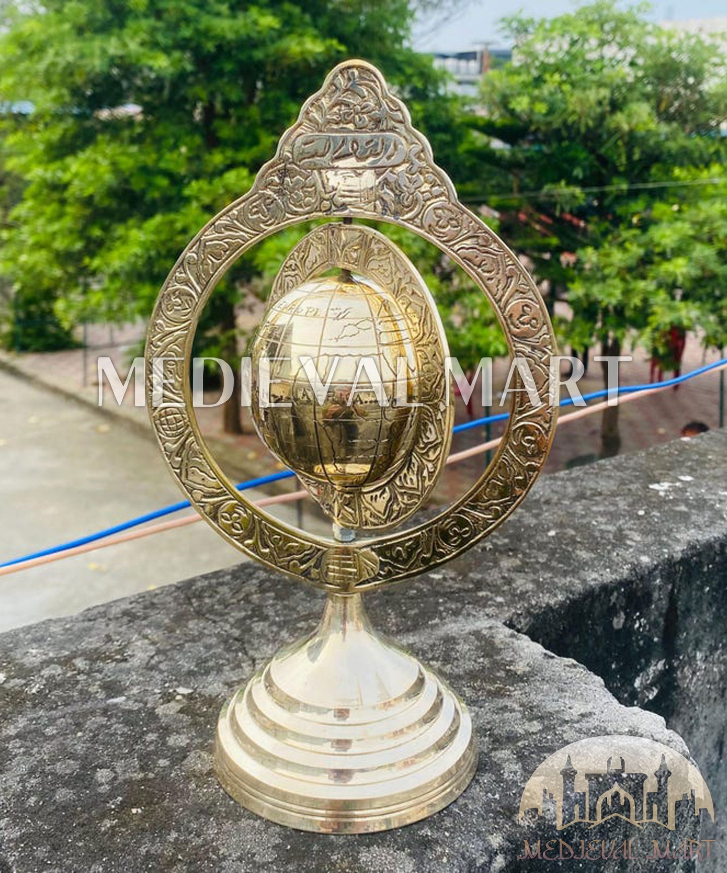 MEDIEVALMART Handmade Antique Brass World Globe for Desk Decor Armillary Home Office Interior Gift For Dad
