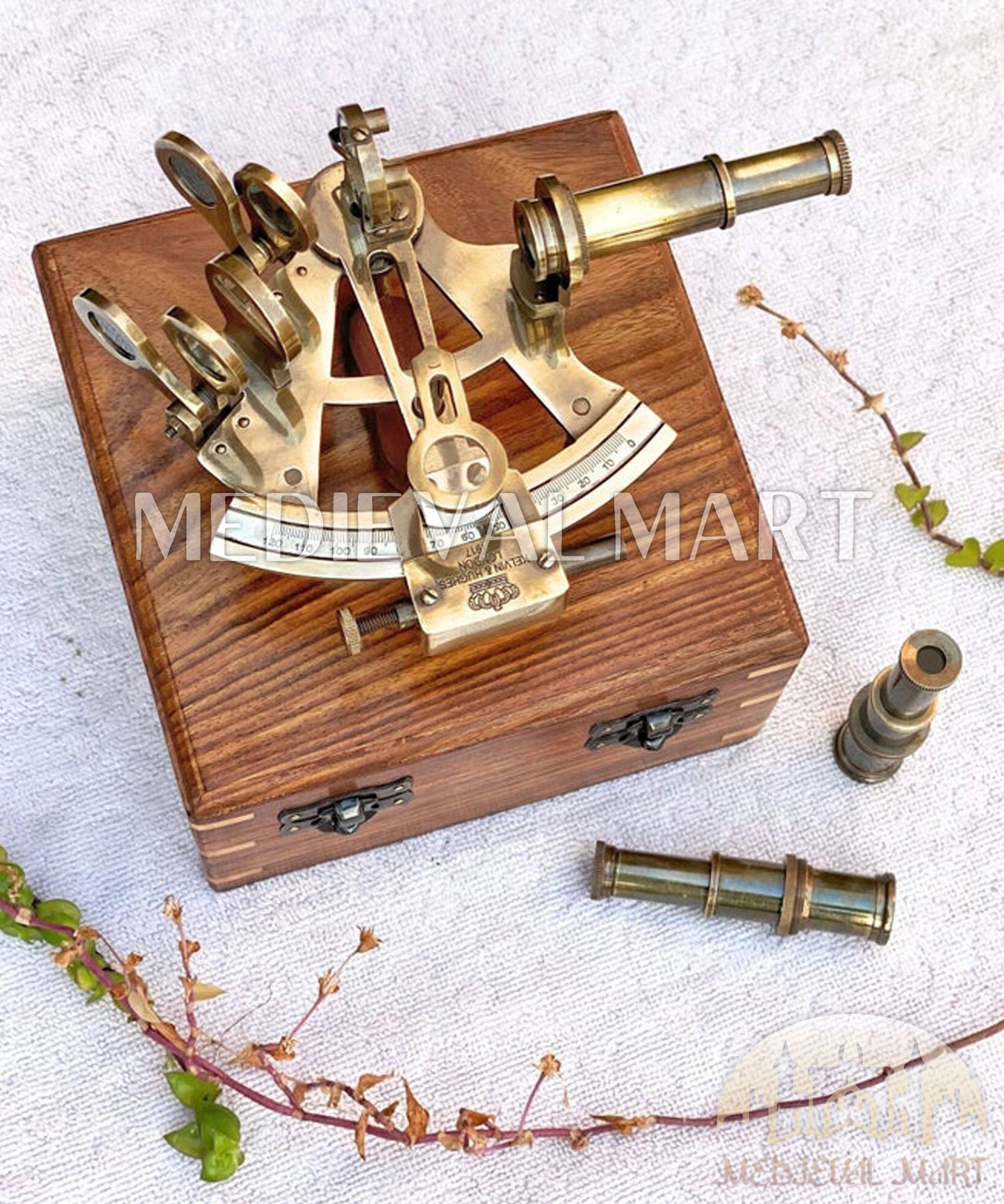 MEDIEVALMART Nautical Vintage Antique Brass Nautical Sextant W/H Wooden Box | Maritime Navigation Instrument, Christmas Gifts