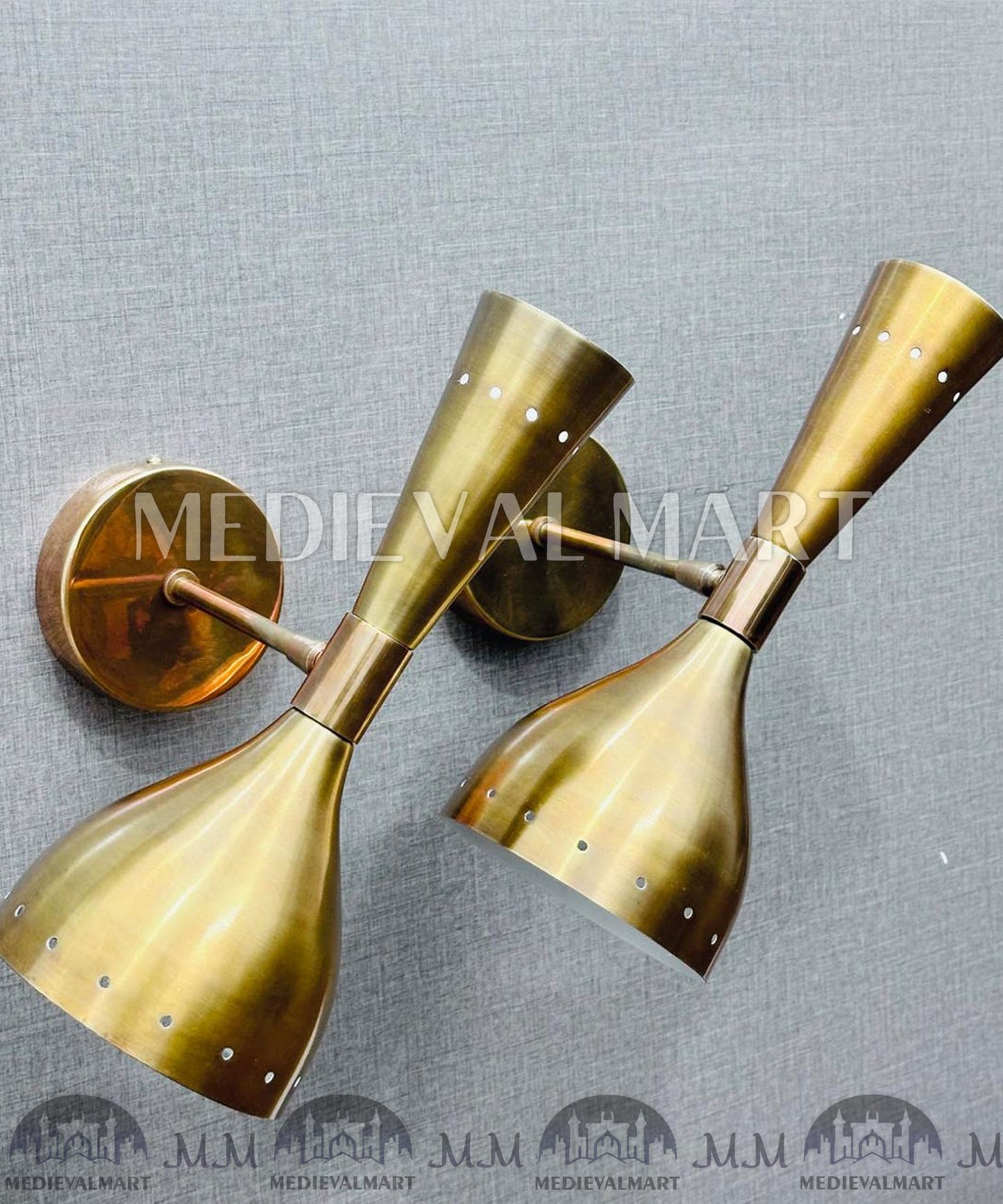 MEDIEVALMART Mid Century Brass Diabolo Wall Sconce Pair: Italian Style Lighting