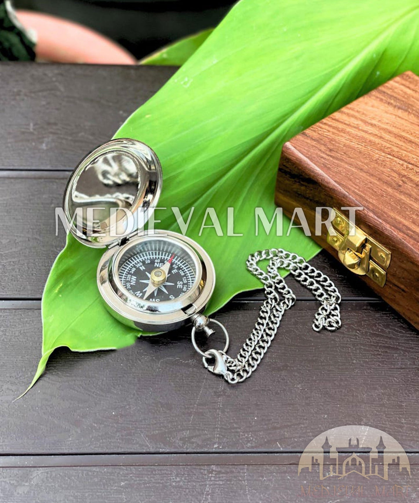 MEDIEVALMART Chrome Plate Nautical Engrave Locket Compass Silver Finish W/H Gen-2 Wooden Case | Gift For Mom