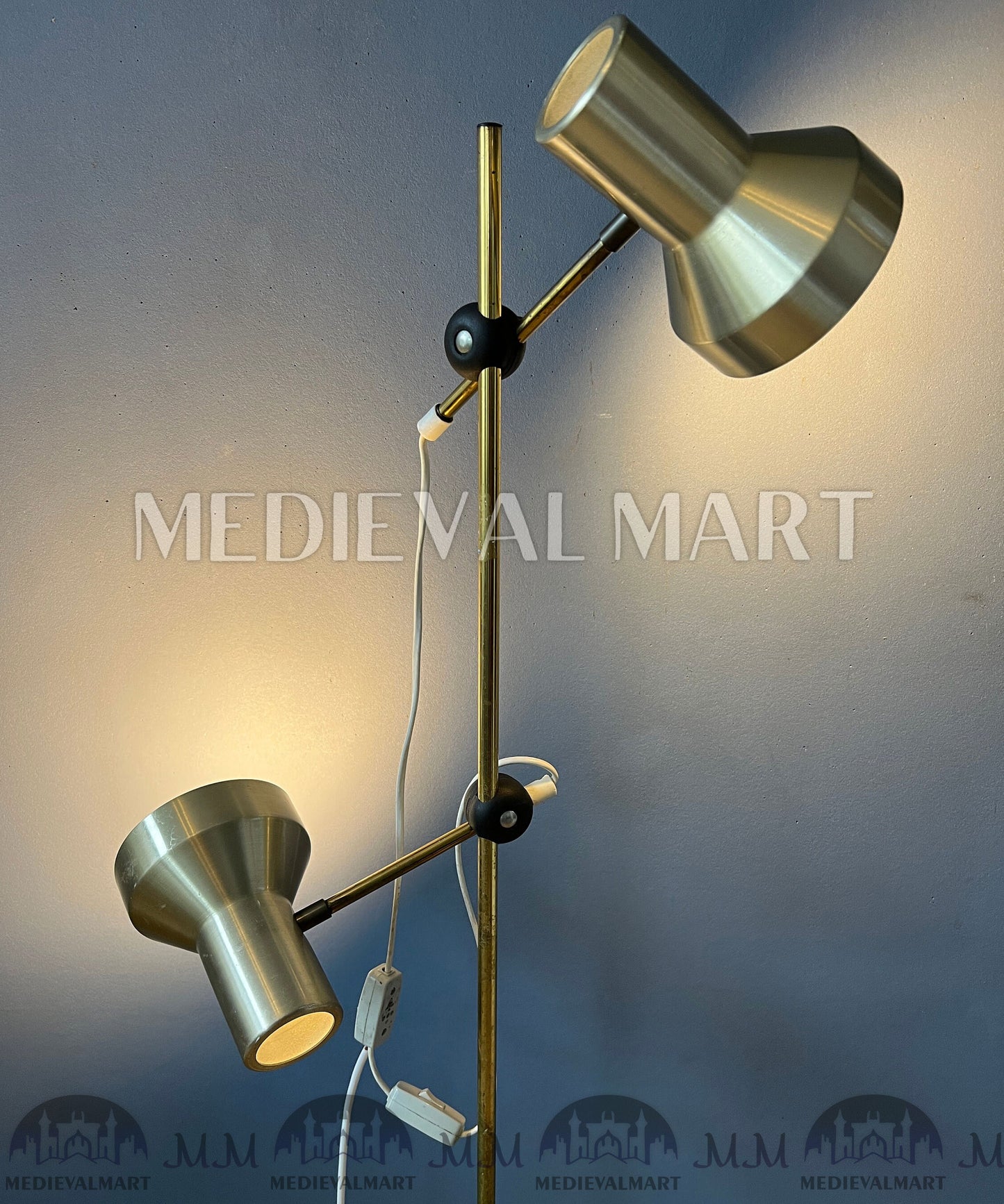 MEDIEVALMART Mid Century Floor Lamp with Aluminium Spots / Space Age Standing Light