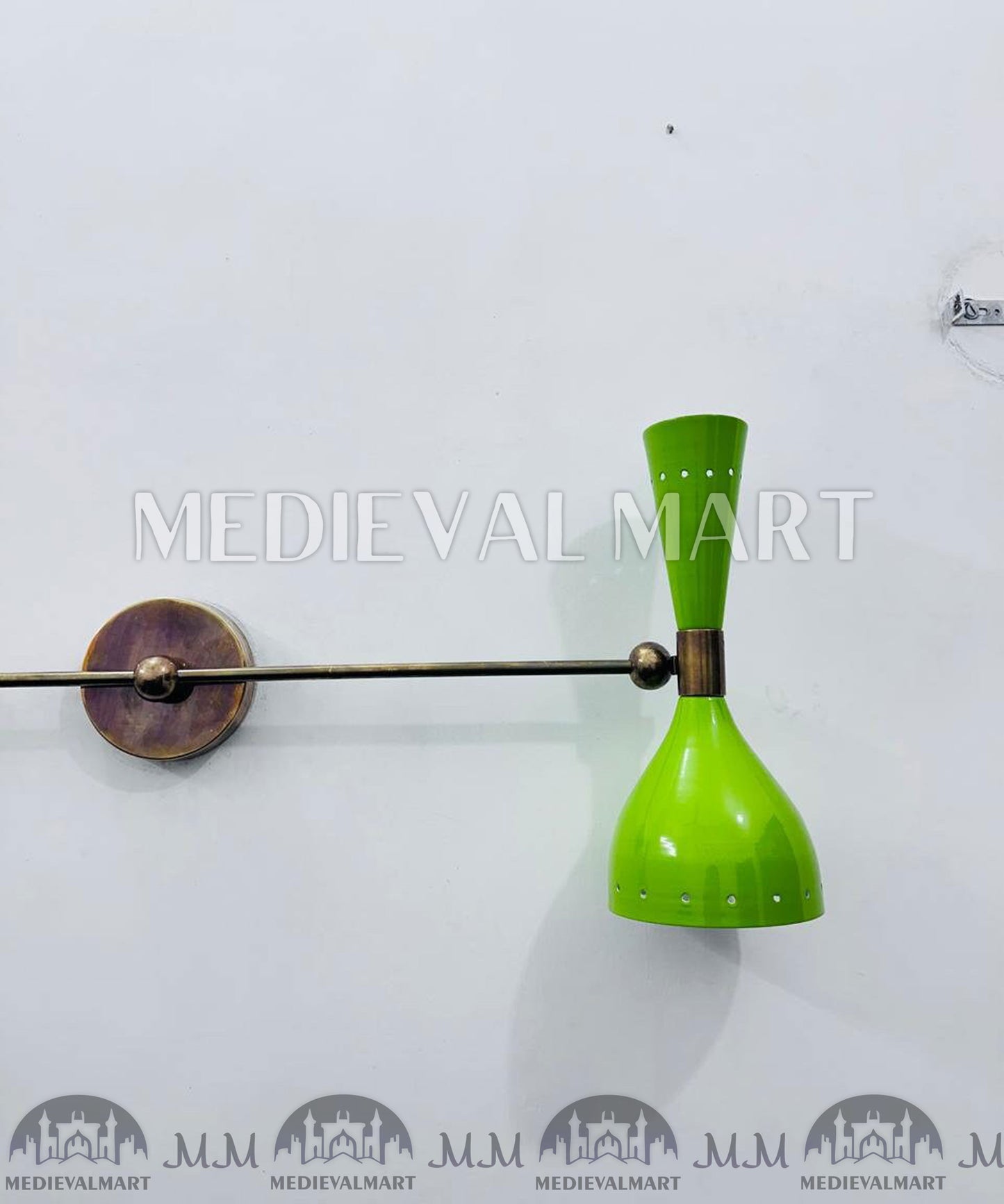 MEDIEVALMART Olive Green Diabolo Wall Sconce: Mid Century Italian Brass Light