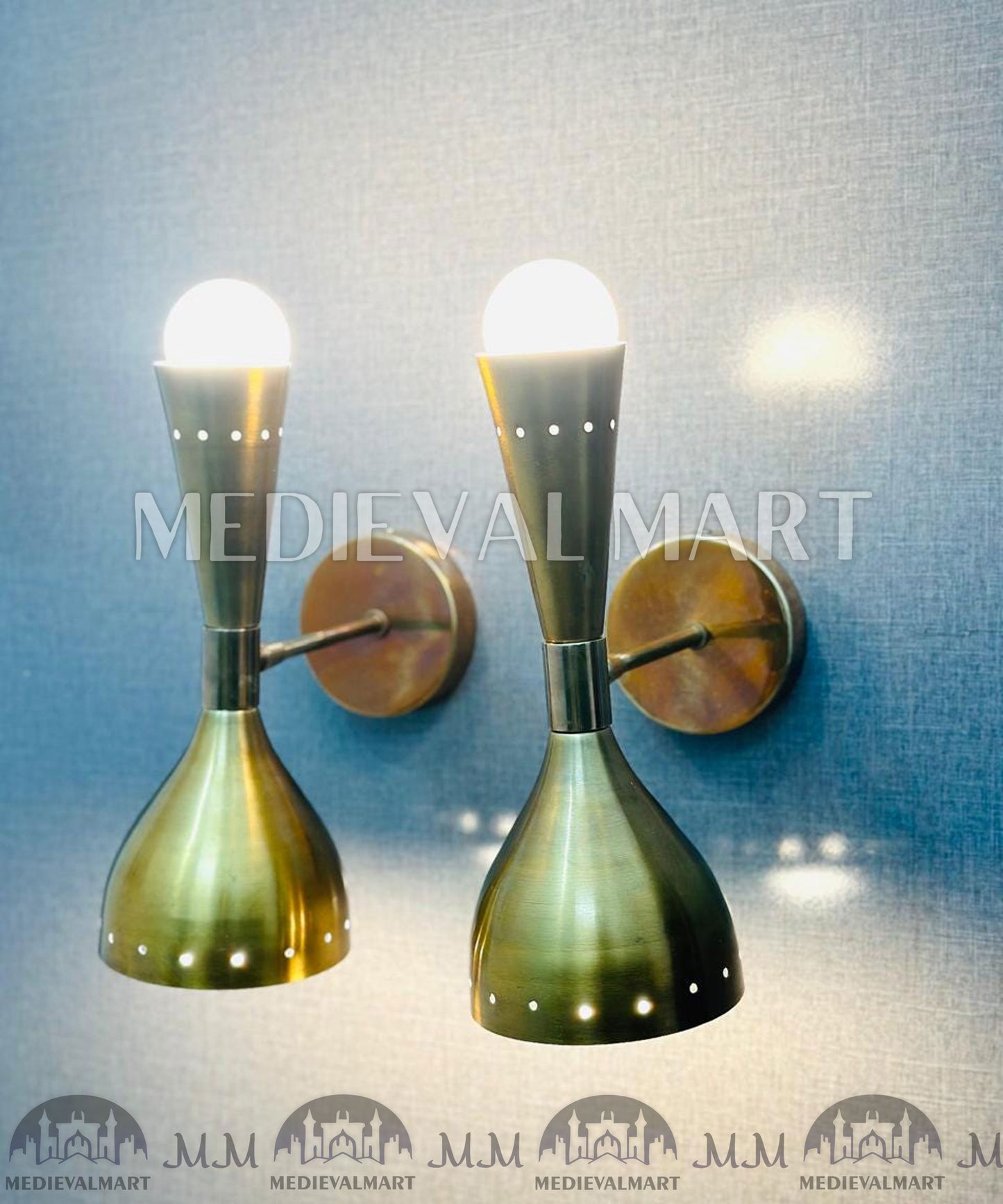 MEDIEVALMART Mid Century Brass Diabolo Wall Sconce Pair: Italian Style Lighting